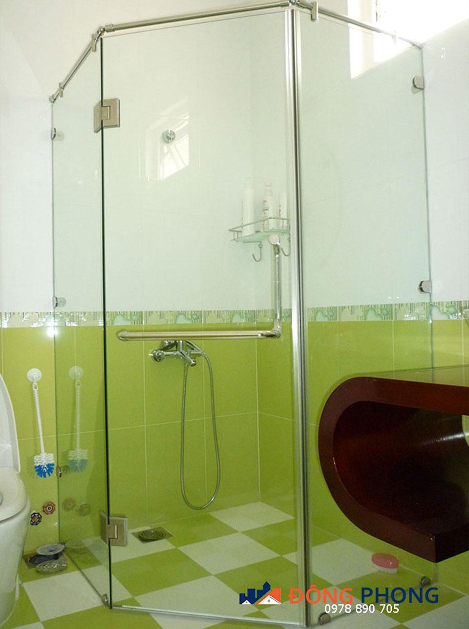 Lắp đặt cabin phòng tắm kính giá rẻ tại Hà Nội